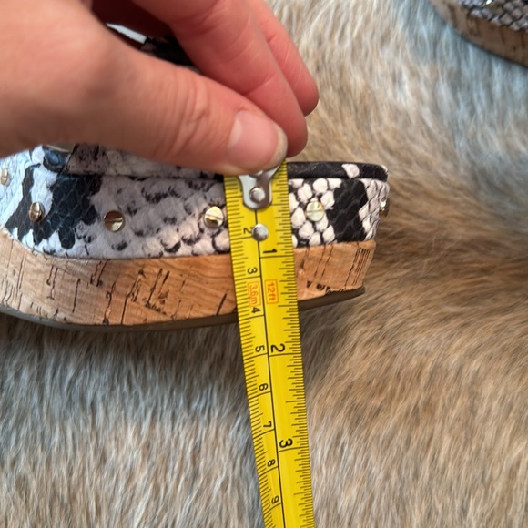 ALDO Wedges - Picture 9 of 12